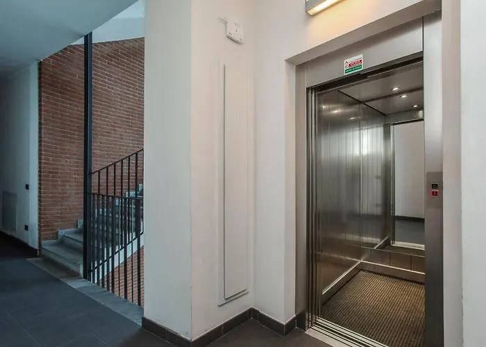 Stazione Centrale - Nuovo E Moderno Appartamento.